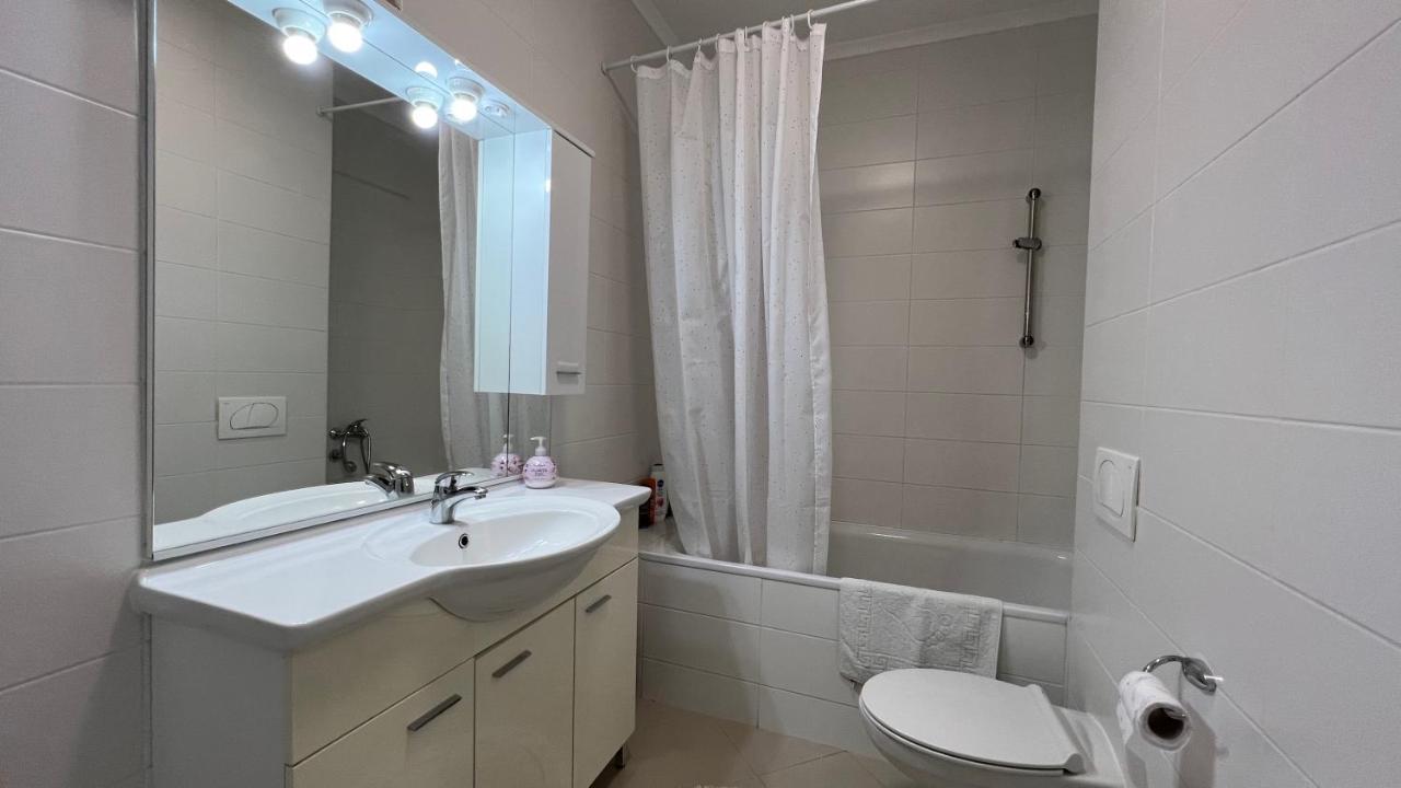 Apartman Nejra ทูซลา ภายนอก รูปภาพ